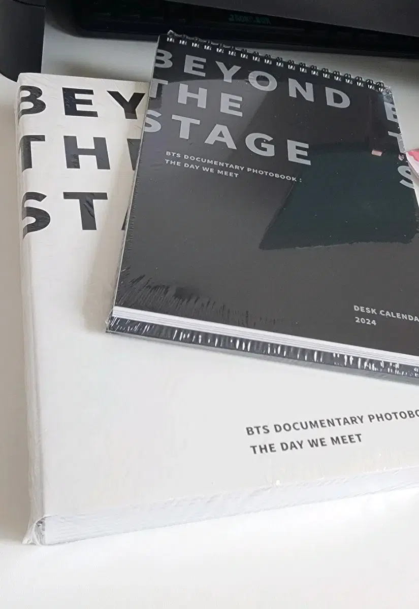 방탄소년단 BEYOND THE STAGE 책 캘린더 달력