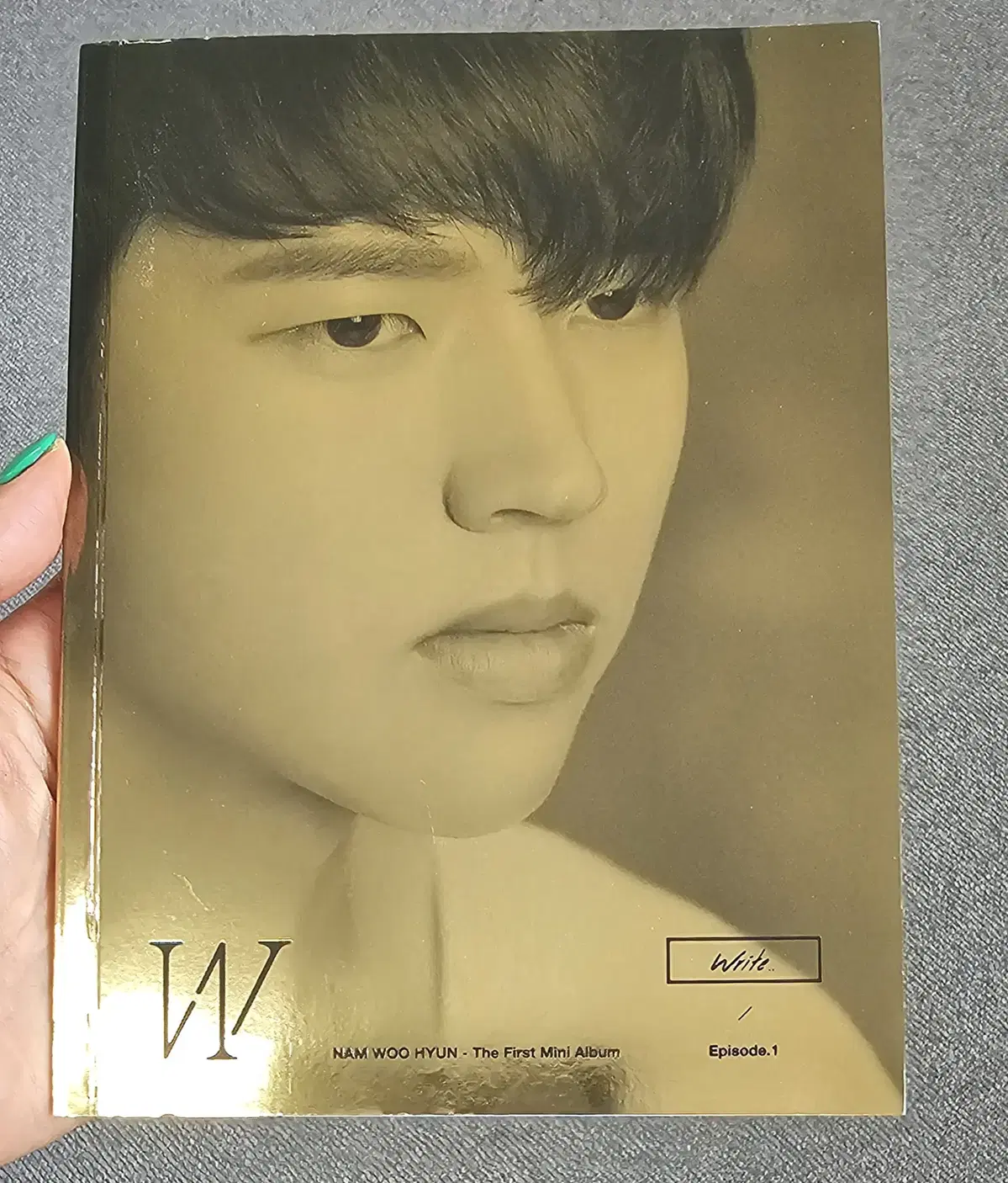 Nam Woohyun Write limited edition 눈뜬횬