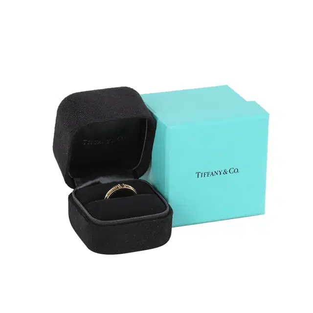 (정품)티파니앤코 T 네로우링 18K 옐로우골드 다이아 9호 4.5mm