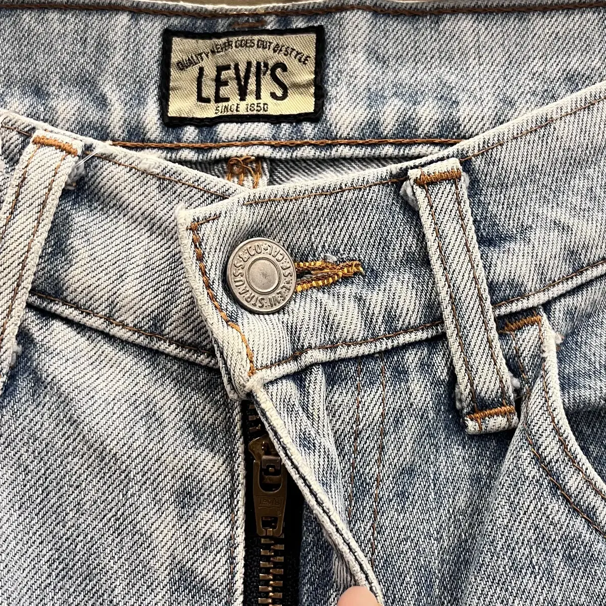 Levis 리바이스 636 컷팅 실버탭 데님 쇼츠 팬츠