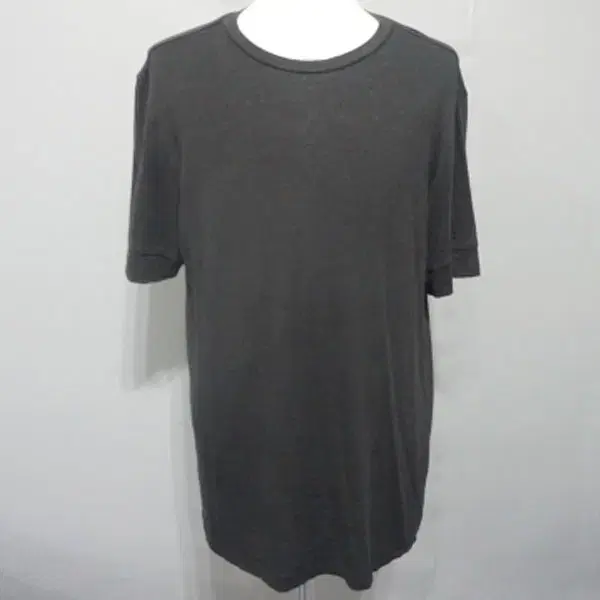 M9292 - Solid Homme Men's 100s Black Short-Sleeved T-Shirt