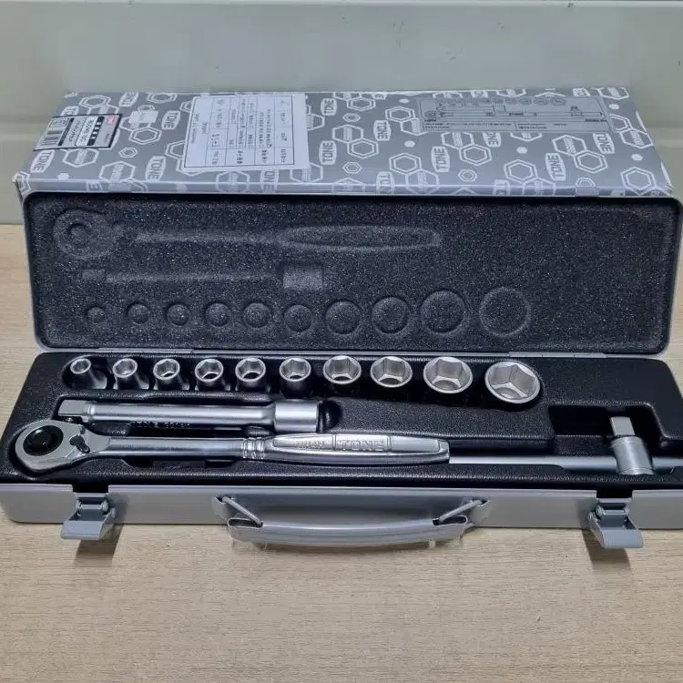 TONE 800MS ISO Socket Wrench Set 토네핸드소켓.