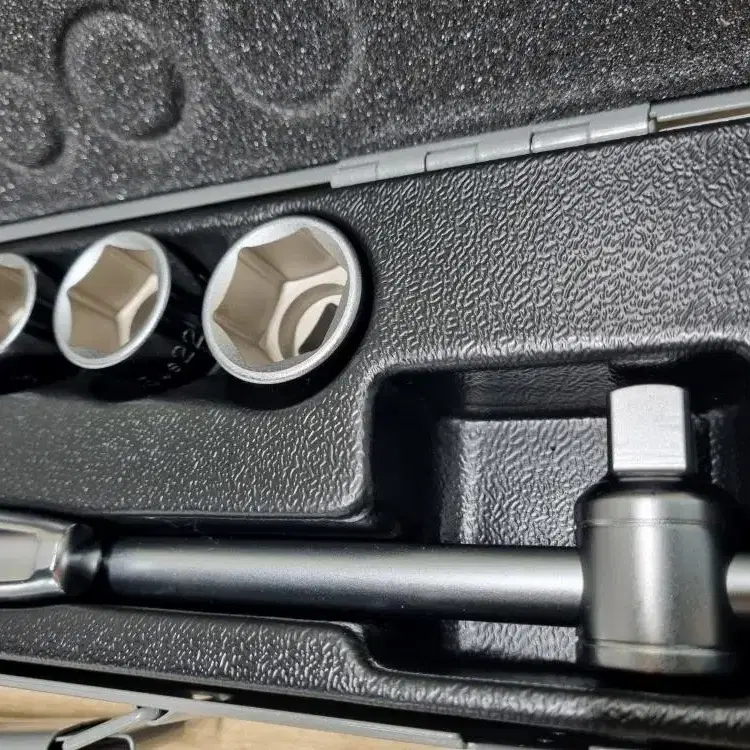 TONE 800MS ISO Socket Wrench Set 토네핸드소켓.