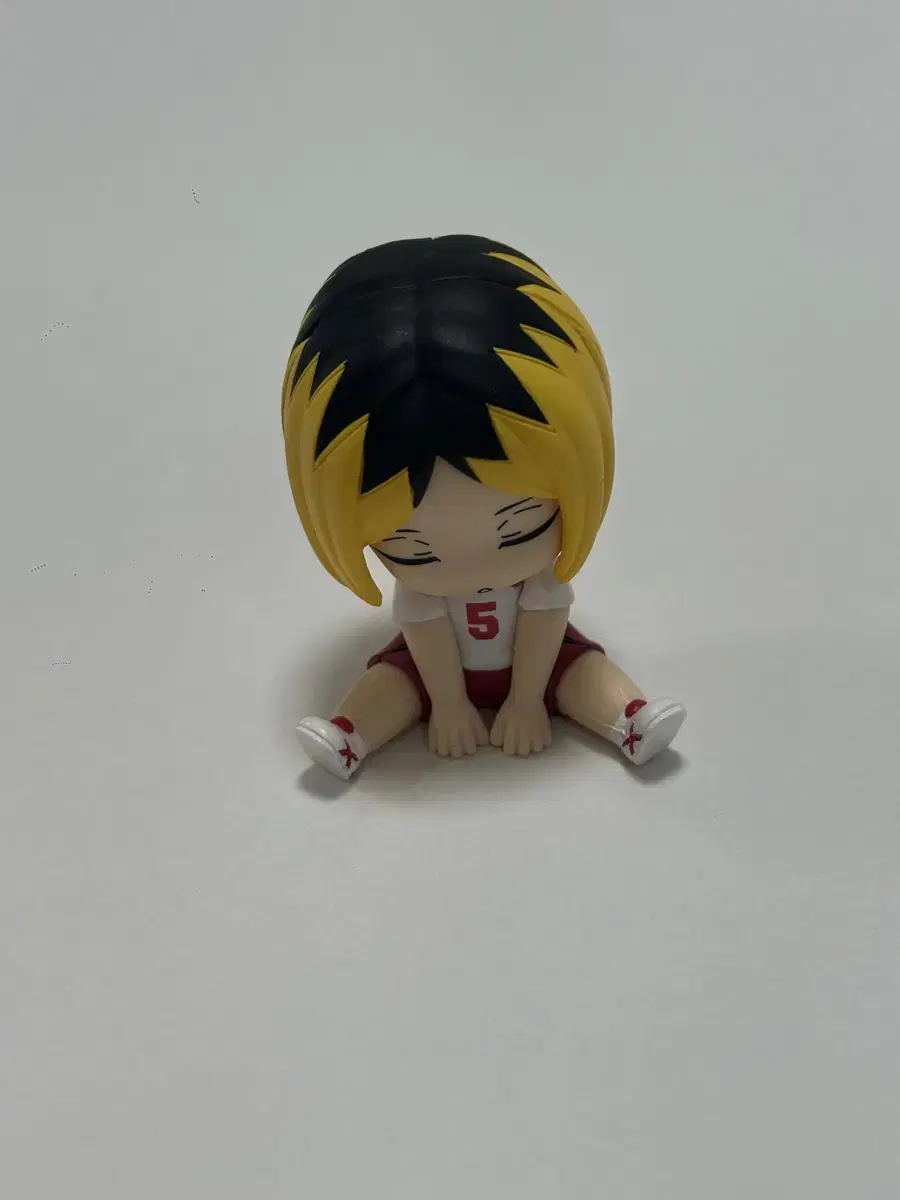 Haikyuu Kenma Shoulder Kung Gacha WTS