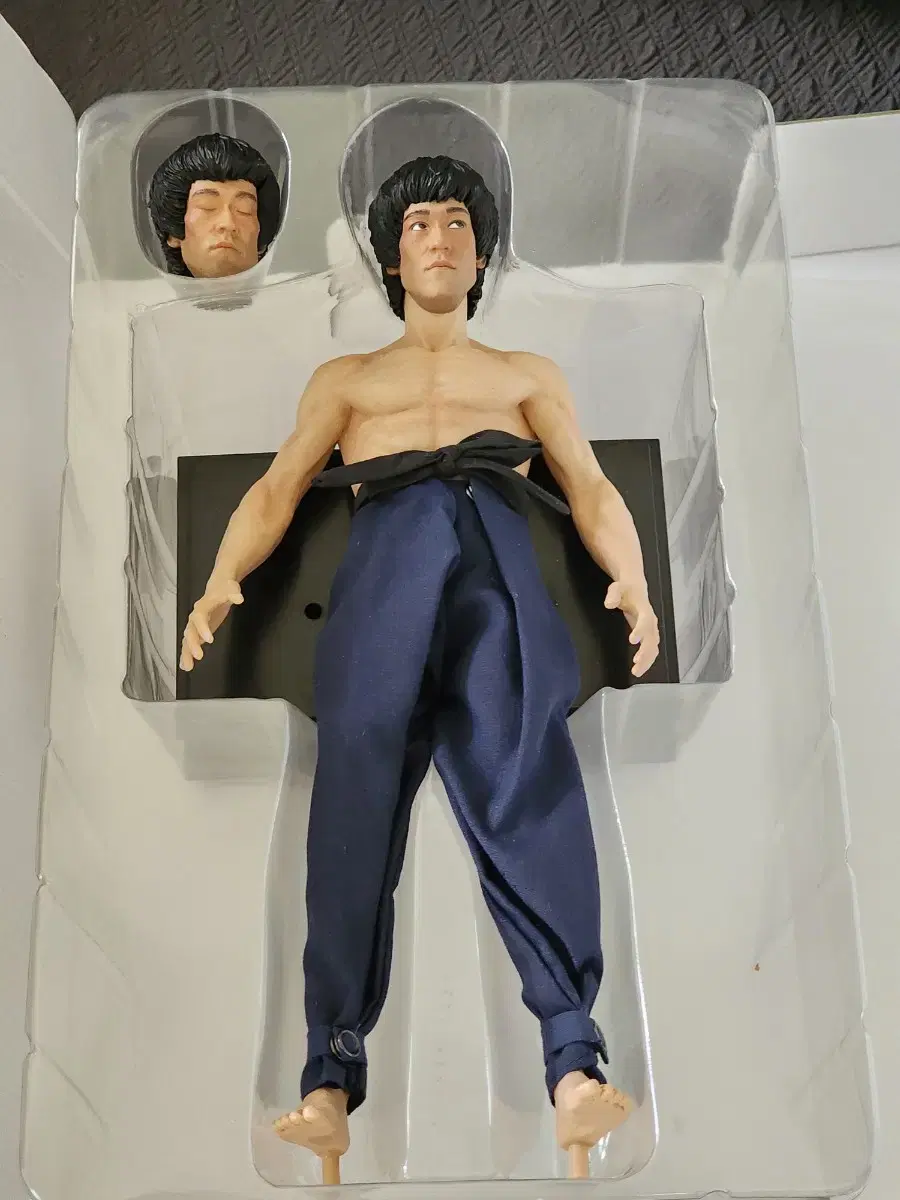 Bruce Lee Crouching Tiger, Hidden Dragon One-Box Figure