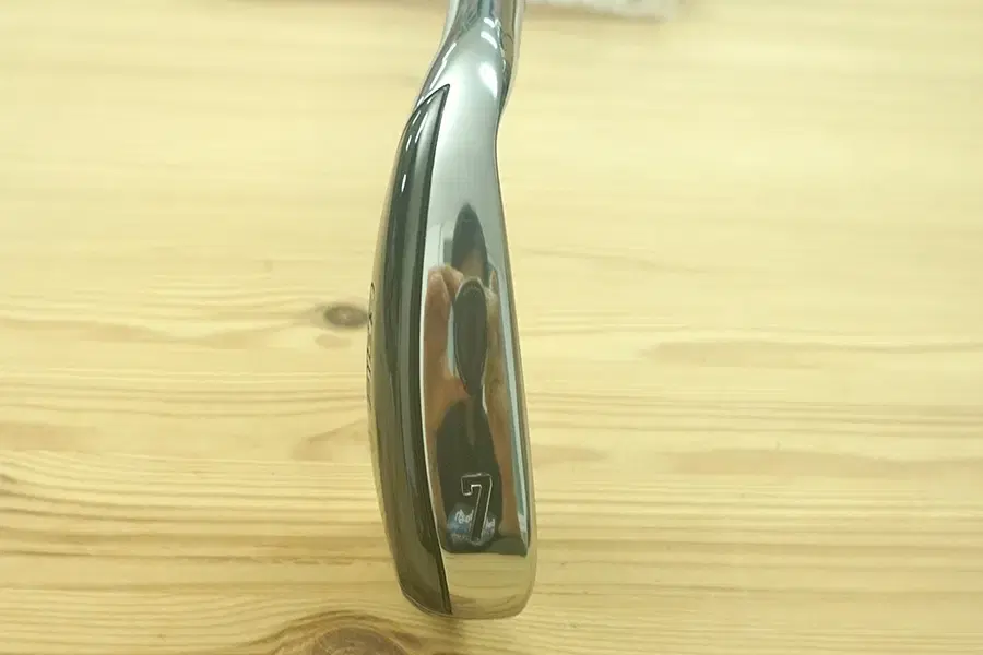 (LeftyJ859)Callaway Epic E19 Forged Single Iron 7-iron for lefties