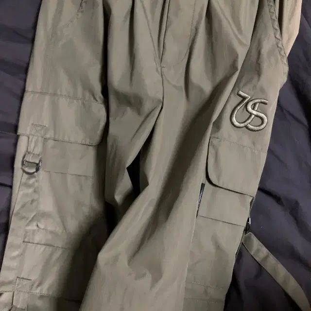 어글리쉐도우 카고팬츠 카키 s CAGO OVER PANTS KHAKI