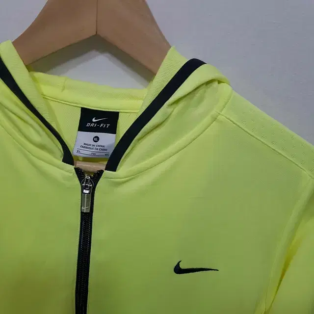 NIKE 나이키 후드 점퍼