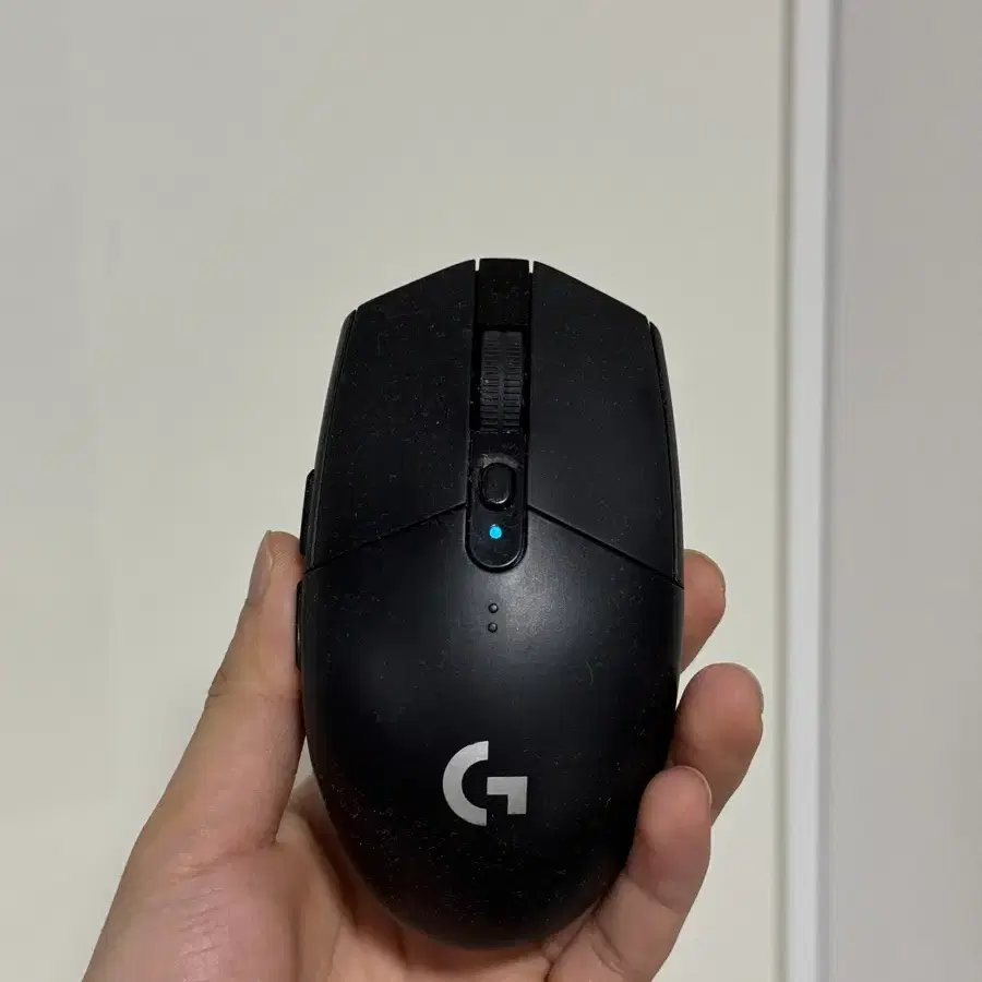 로지텍 g304