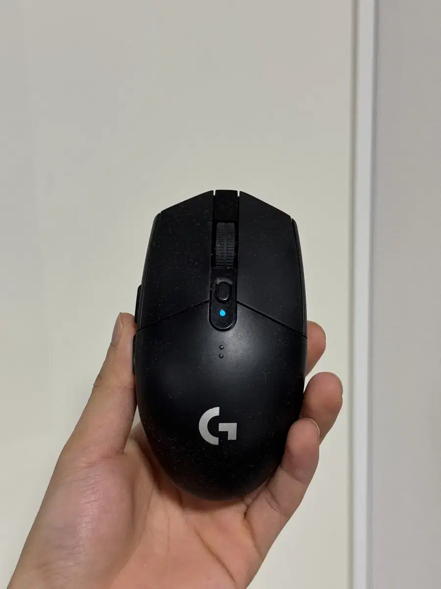 로지텍 g304