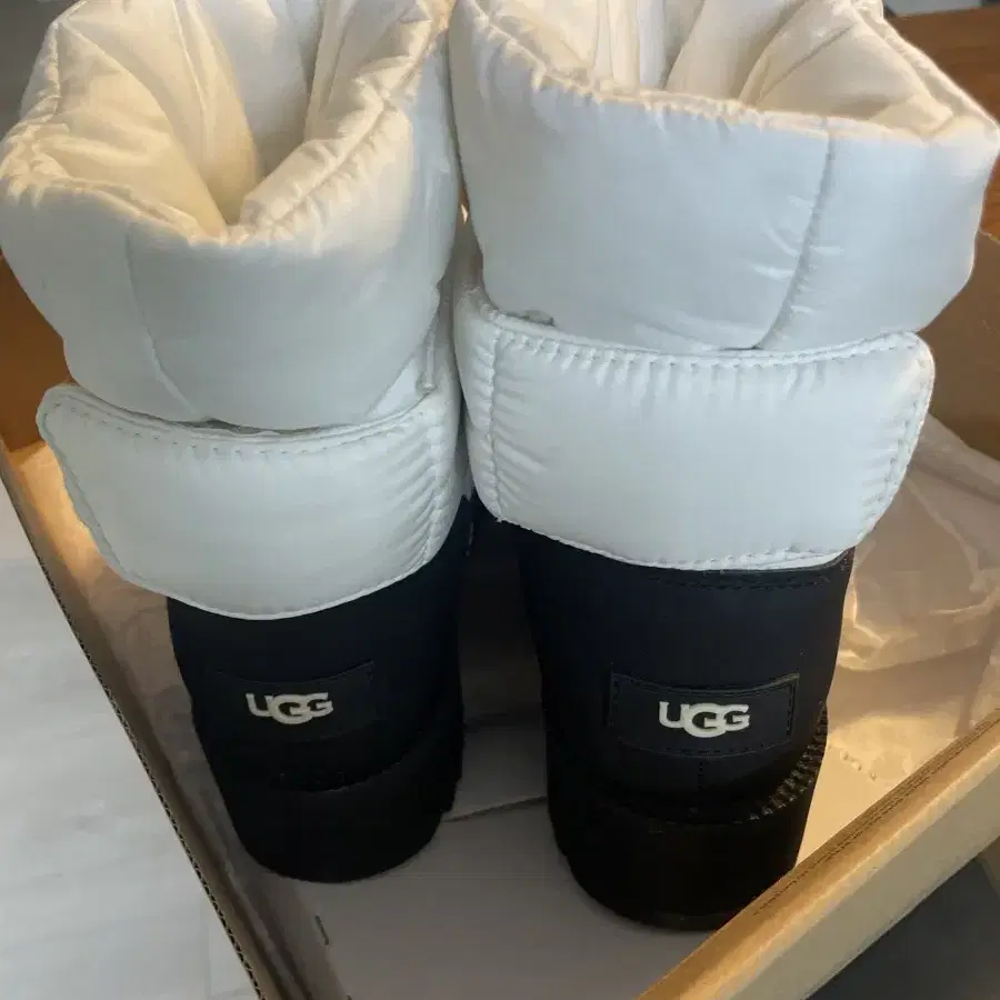 (UK6) 어그 ugg montara 부츠