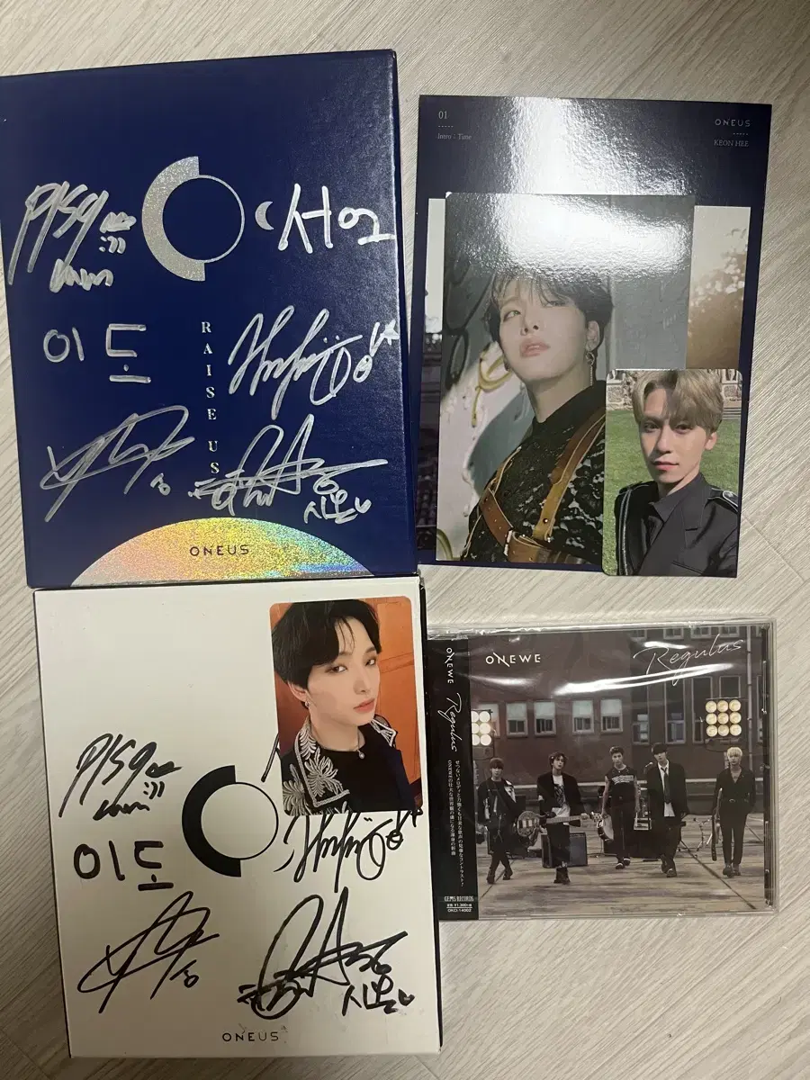 Oneus album photocard sign Albums