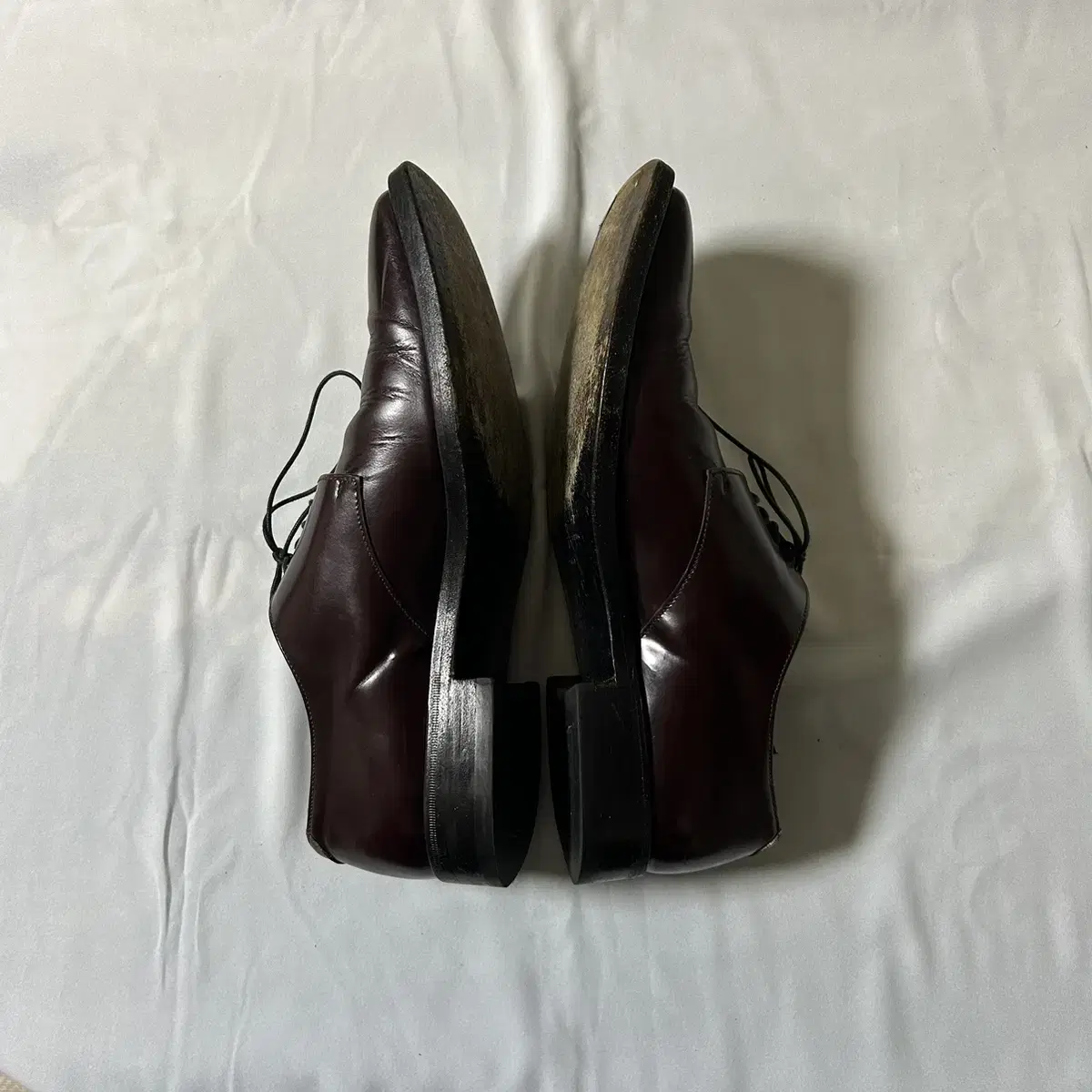 Prada square toe derby shoes burgundy