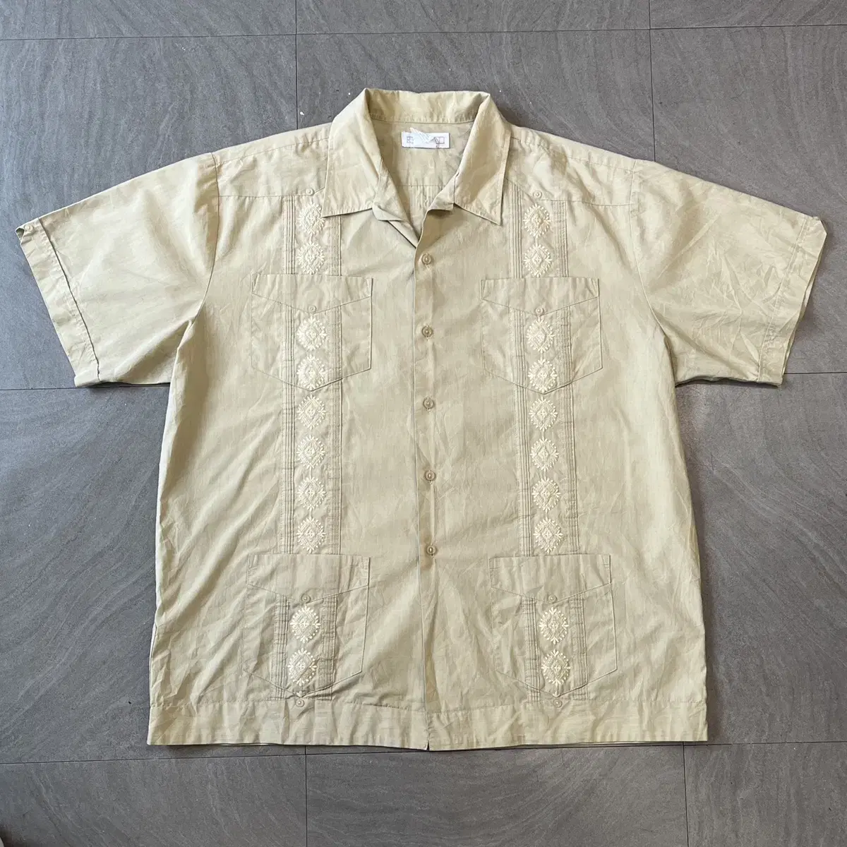 Vintage Guayabera Beige Short Sleeve Cuban Shirt