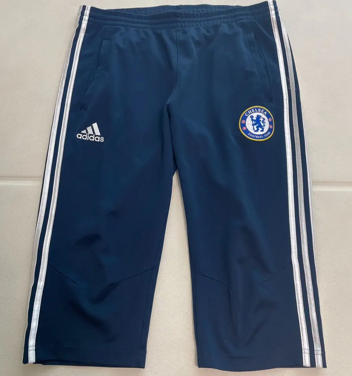 adidas Chelsea Capri Pants