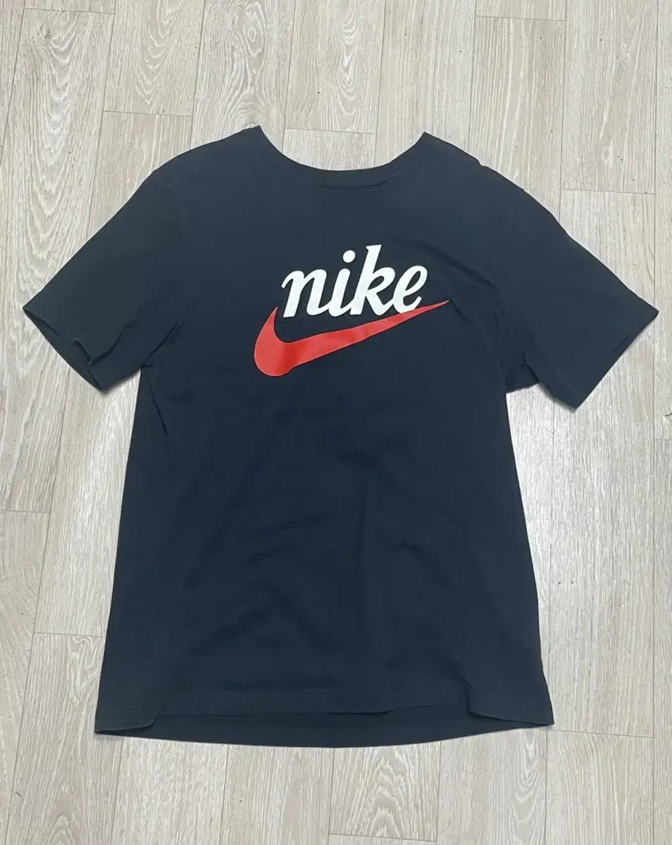 Nike Vahn Shorty (L)