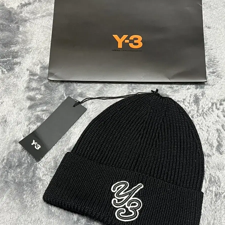 Y-3 비니