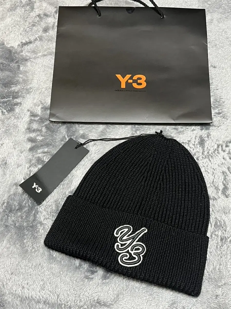 Y-3 비니