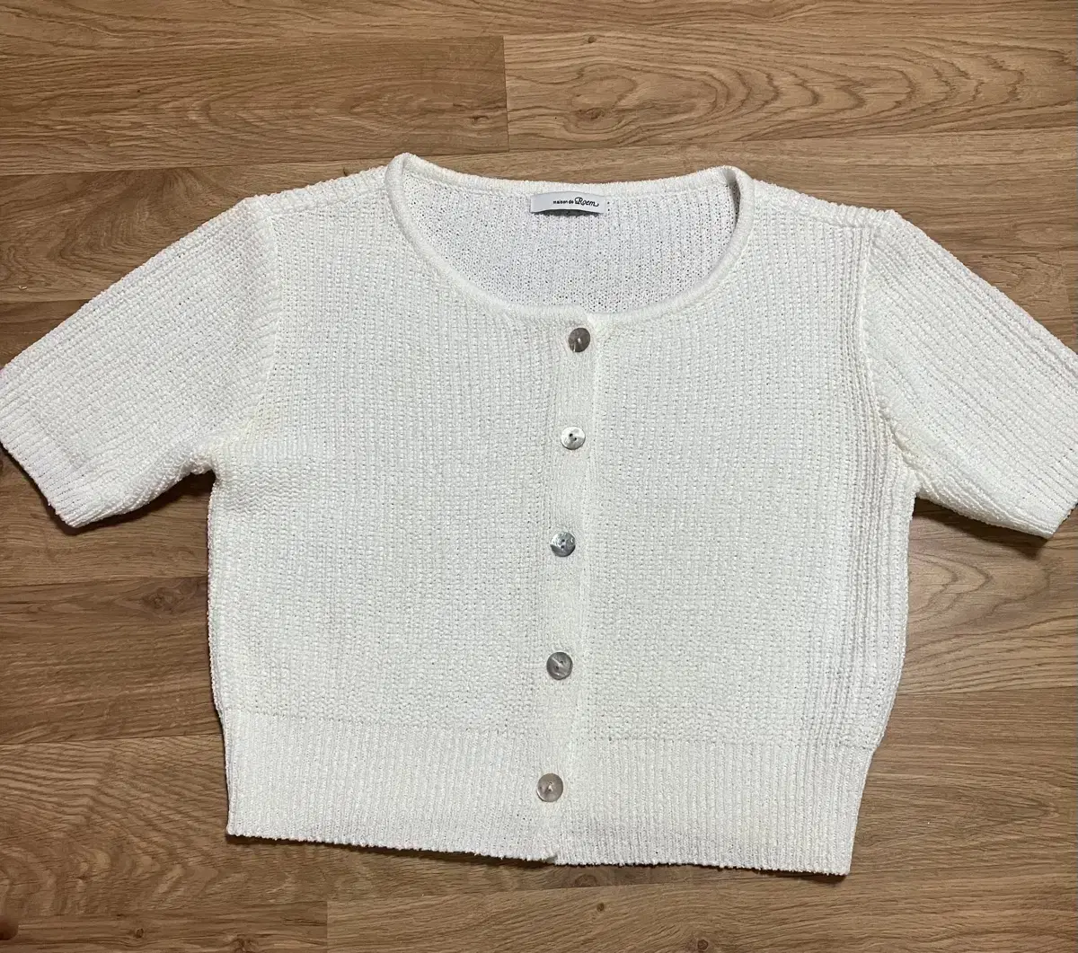 ROEM cardigan crop