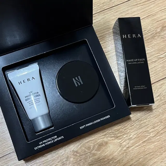 헤라 픽서30ml+ 베이스키트(선크림 15ml, 파우더 6g)