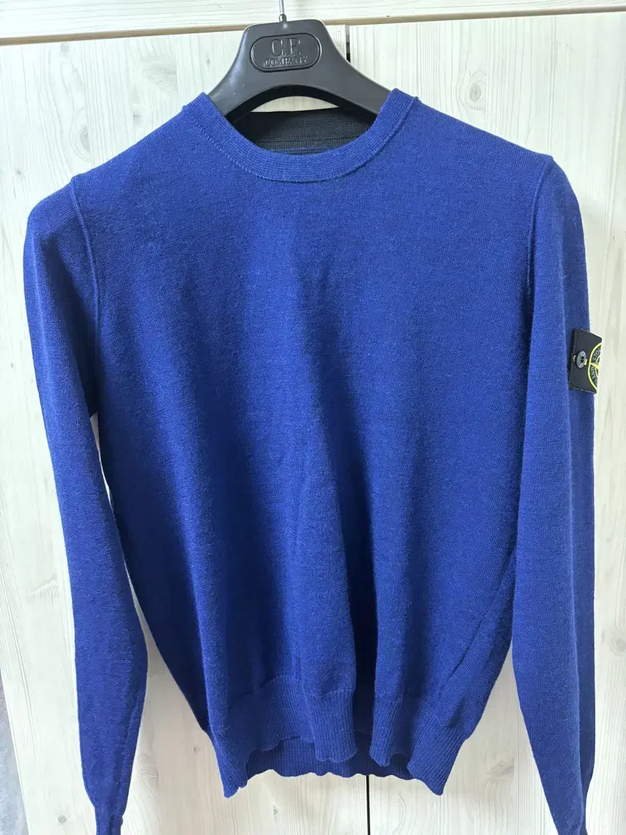 New Arrivals Stone Island Knit Sell M