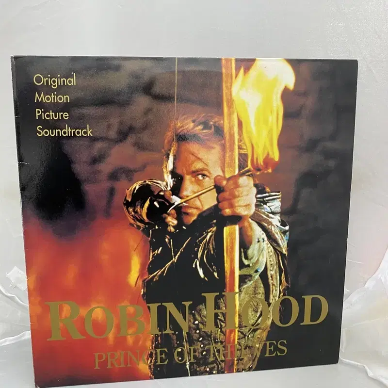 ROBIN HOOD  LP / C1211