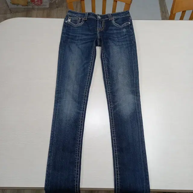 26 MEK Denim 골반 워싱 스판 슬림일자진 26-539