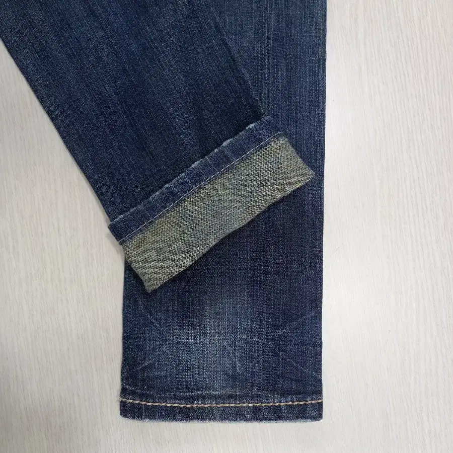 26 MEK Denim 골반 워싱 스판 슬림일자진 26-539