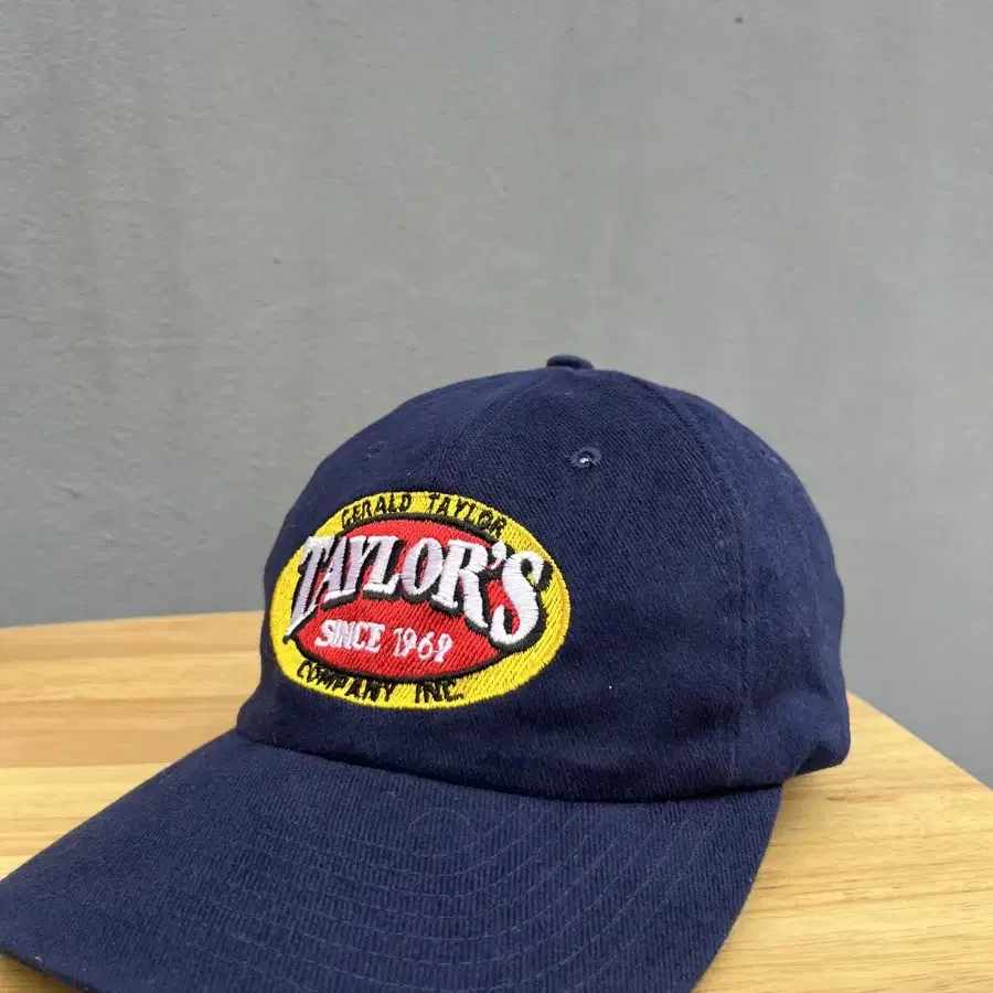 Taylors vintage cap nissin