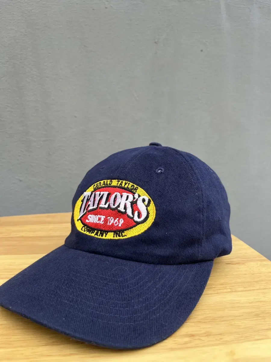 Taylors vintage cap nissin