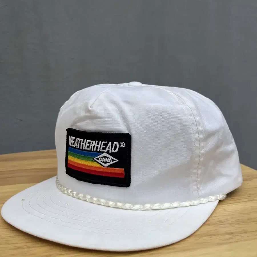 Weatherbead white cap