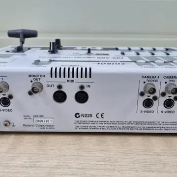 ROLAND EDIROL LVS-400 비디오 믹서 영상 스위치. | 브랜드 중고