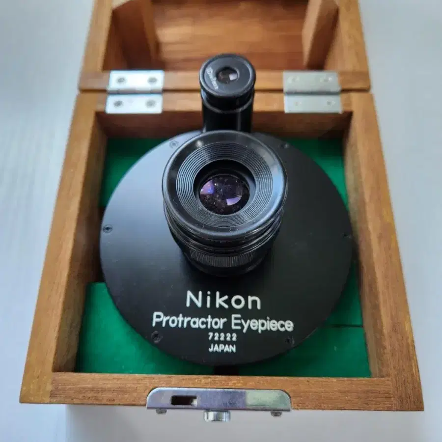 Nikon Protractor Eyepiece 니콘 접안렌즈.