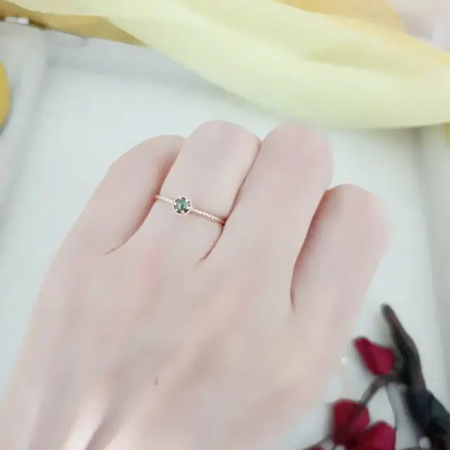 유색 다이아 슬림반지 18k