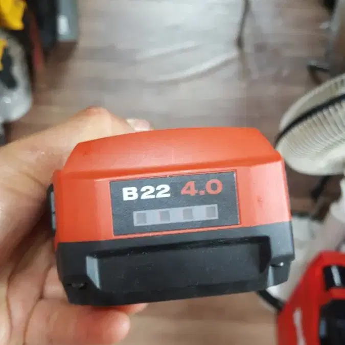 [HILTI]힐티배터리 B22 4.0AH 4세대신형 미사옹제품