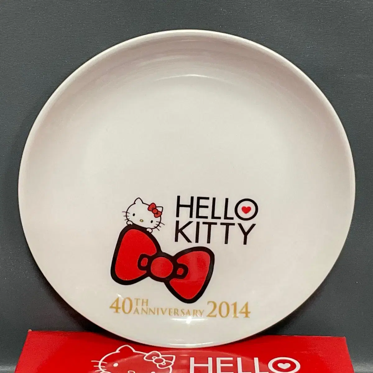 Unused Lawson X Hello Kitty 40th Anniversary Plate 2014