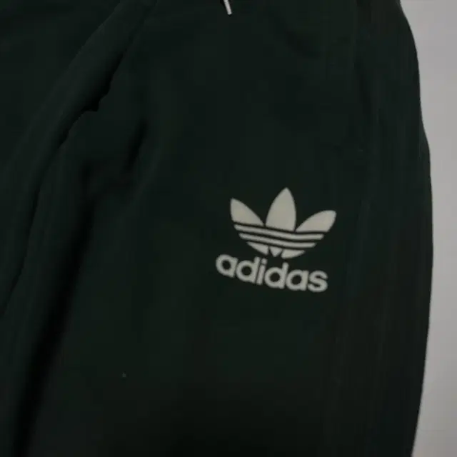 ADIDAS 아디다스 초록 조거밴딩팬츠(105)