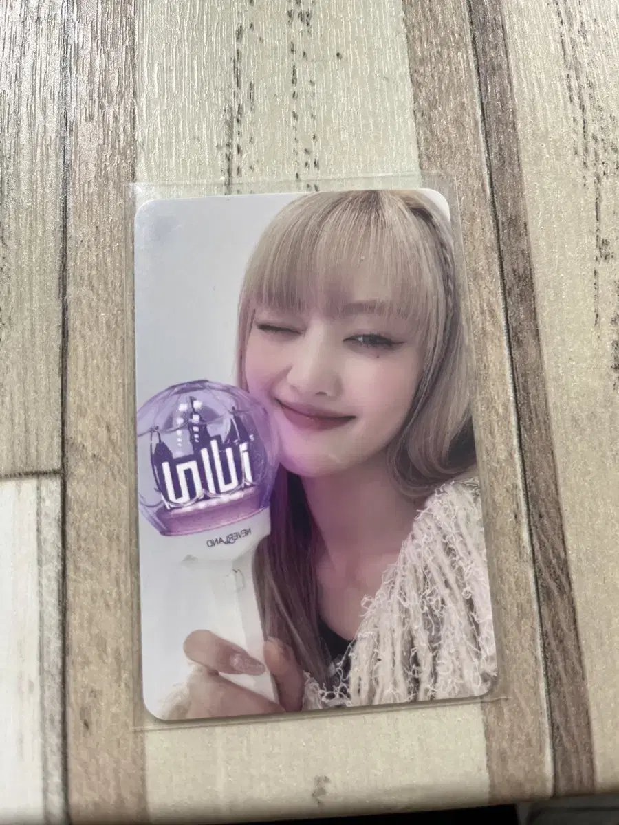 Minnie lightstick photocard