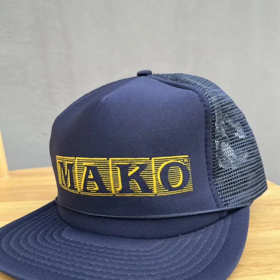 Mako trucker cap