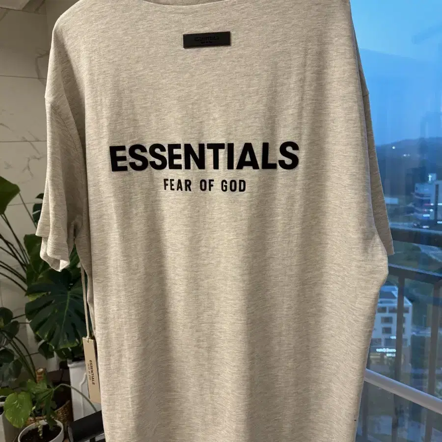 essentials 에센셜 티셔츠 XL