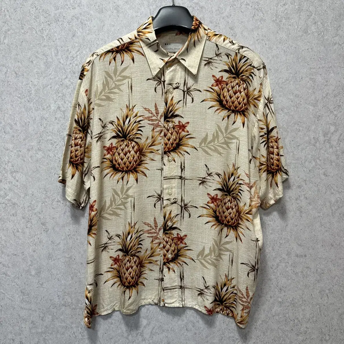 105 Silky Touch Men's Oversized Hawaiian Shirt