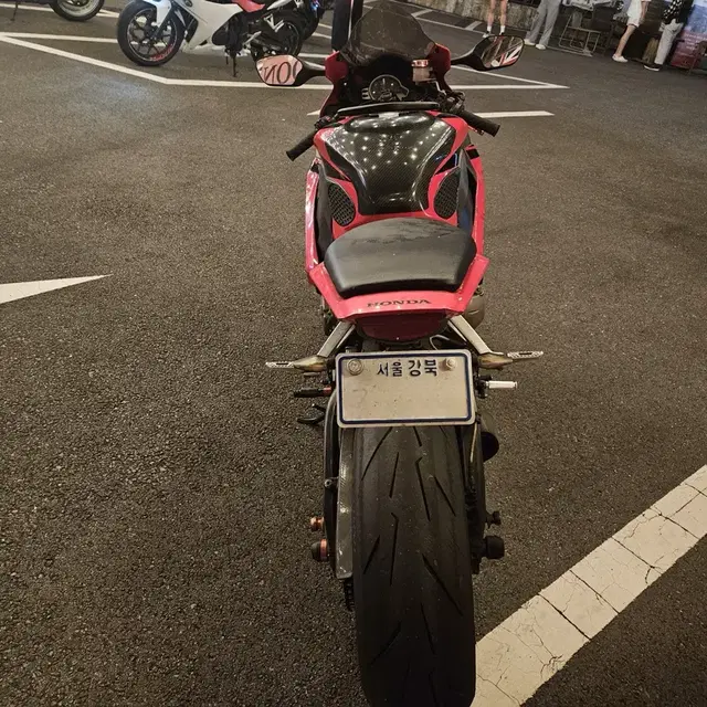 혼다 오토바이 CBR1000rr 08년식판매합니다 2만키로