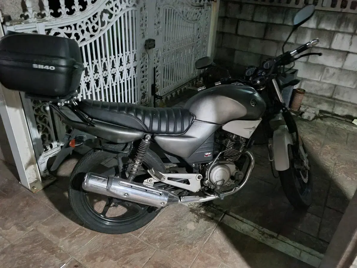 ybr125