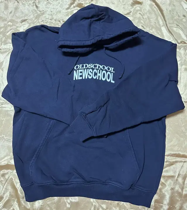 수베니어오피셜 oldschool newschool 후드티 BK XL