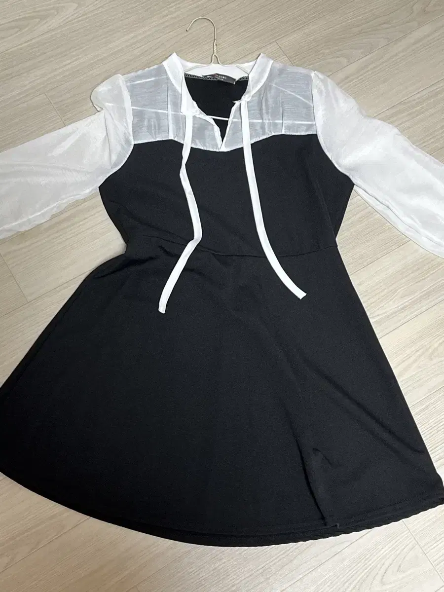 a-line see-through chiffon onepiece