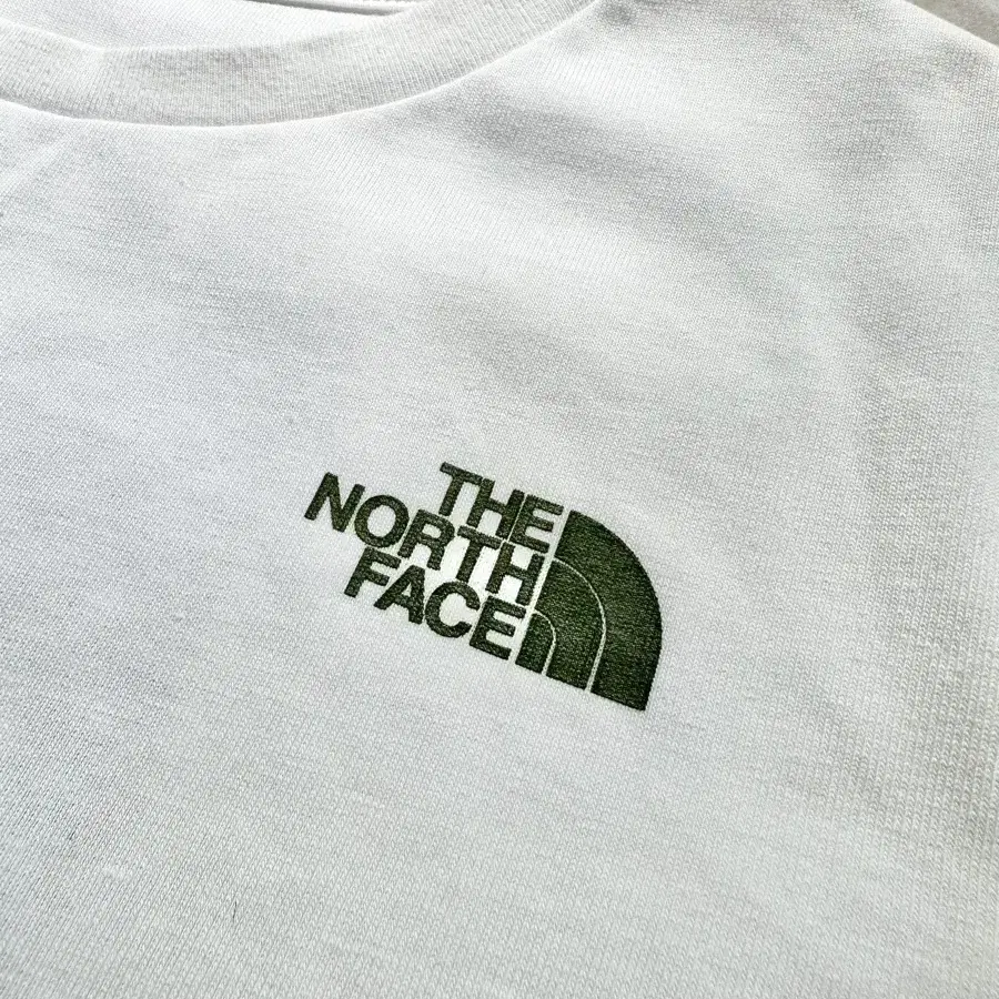 THE NORTH FACE 반팔 티셔츠 (W XS)