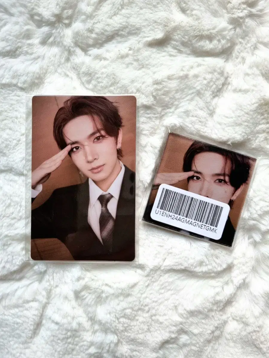 Enhypen Memorabilia Darkmoon weverse pre-order benefit heeseung