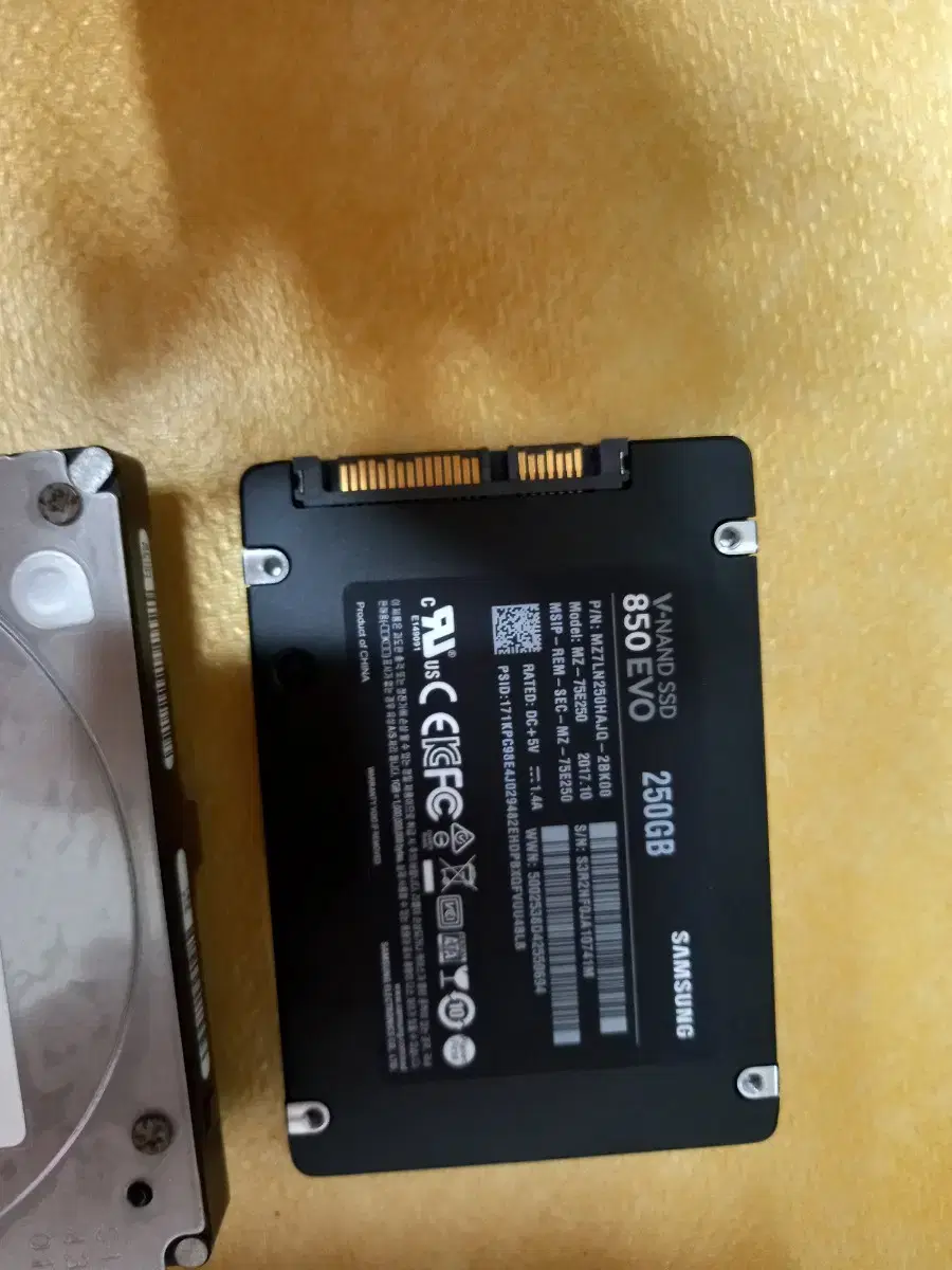 삼성 에보 850 250g hdd 500g 싸게 넘겨요