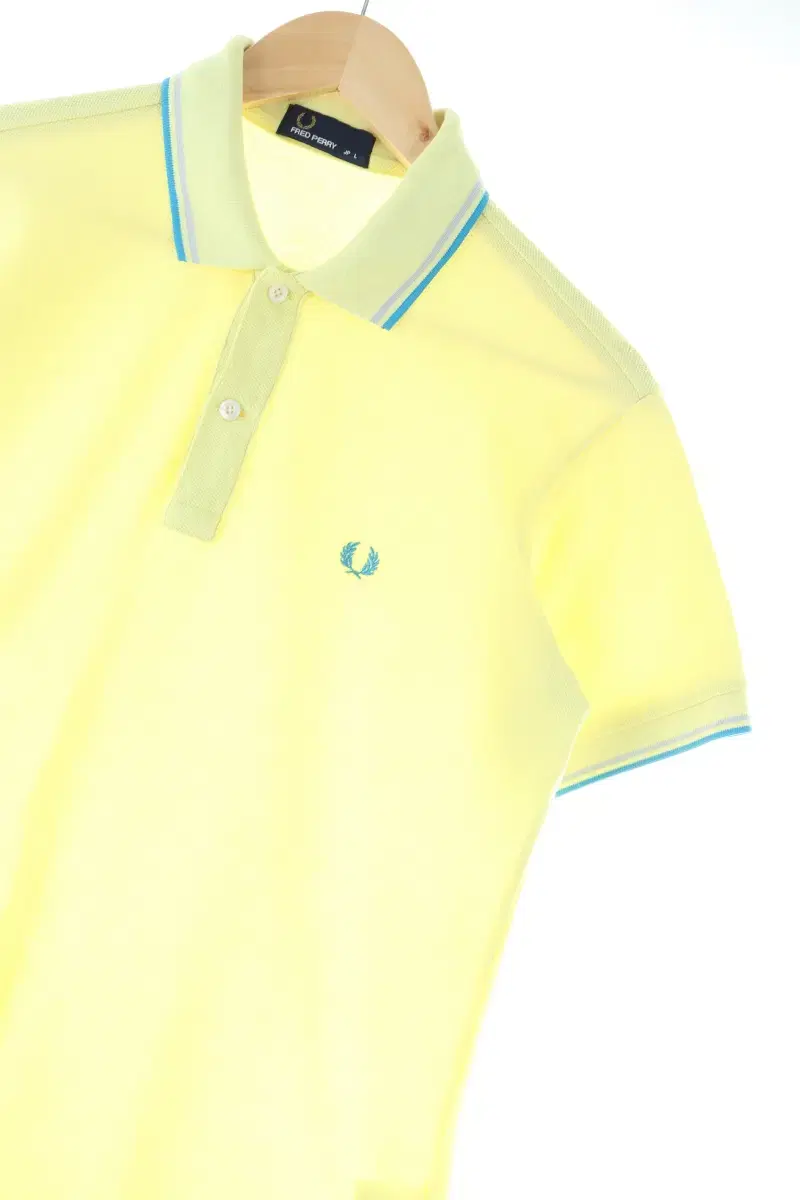 (L) Freddie Perry Short Sleeve kara T-shirt Light Yellow Old School Limited Edition - DD6