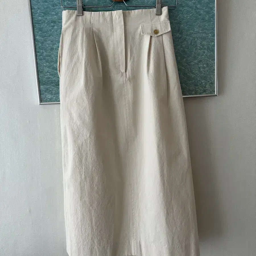 킨더살몬 Original H-line Skirt White